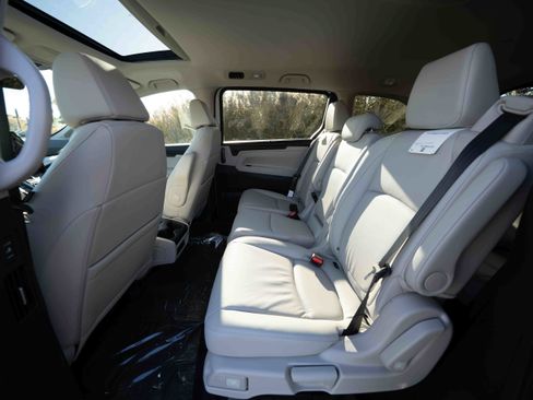 New 2026 Honda Odyssey EX-L image 23