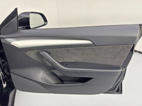 Used 2022 Tesla Model 3 Performance image 43