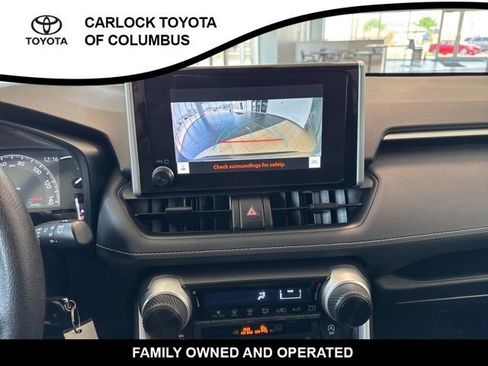 Used 2023 Toyota RAV4 LE AWD/4WD image 28