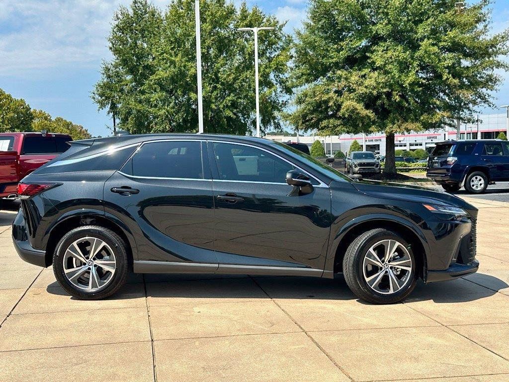 Used 2025 Lexus RX 350 FWD w/ Accessory Package image 5
