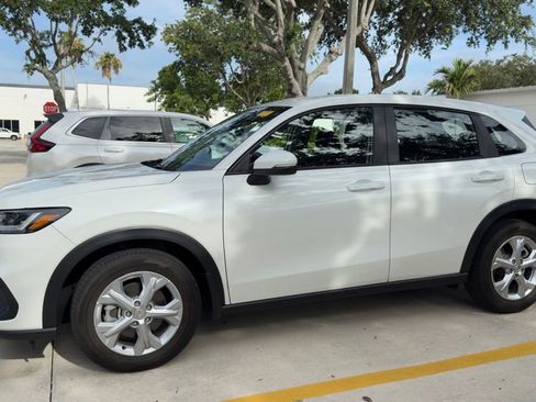 Used 2024 Honda HR-V LX image 6