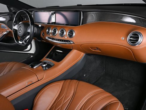 Used 2017 Mercedes-Benz S 63 AMG 4MATIC Cabriolet image 11