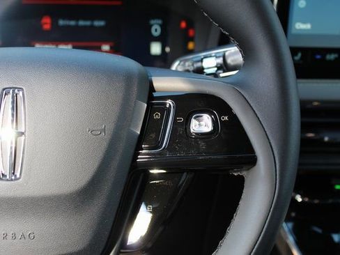 New 2026 Lincoln Corsair Premiere AWD/4WD image 15