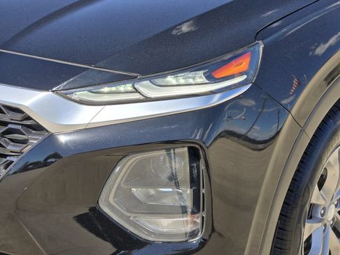 Used 2020 Hyundai Santa Fe SE FWD image 6