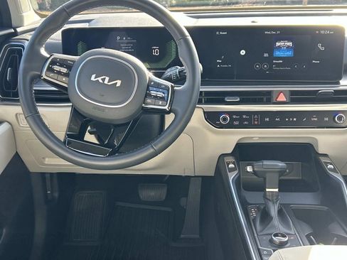 Used 2025 Kia Sorento EX w/ Panoramic Sunroof Package AWD/4WD image 28