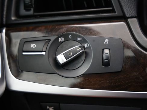 Used 2015 BMW 528i Sedan RWD image 41