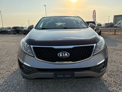 Used 2015 Kia Sportage LX image 3