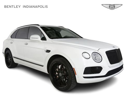 Used 2017 Bentley Bentayga image 1