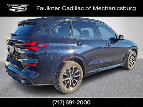Used 2025 BMW X5 xDrive40i w/ M Sport Package image 5