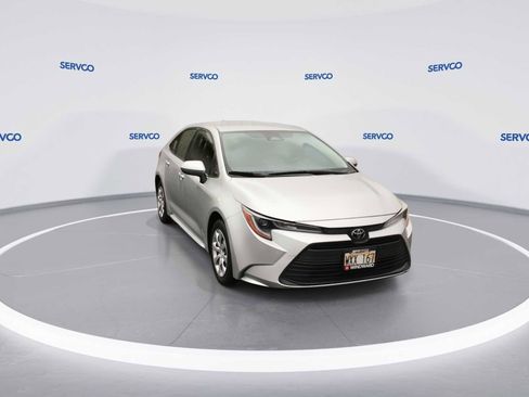 Used 2024 Toyota Corolla LE FWD image 2