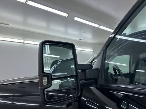 Used 2017 Chevrolet Silverado 2500 W/T w/ Snow Plow Prep Package image 17