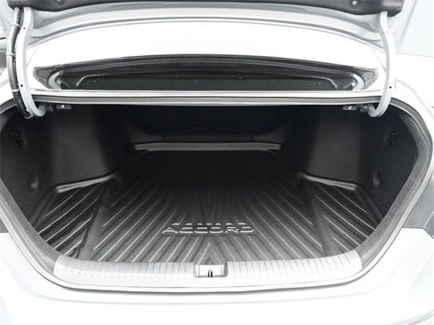 New 2025 Honda Accord SE image 10