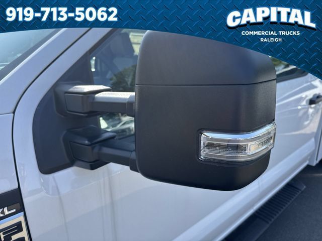 New 2026 Ford F250 XL w/ XL Chrome Package RWD image 14
