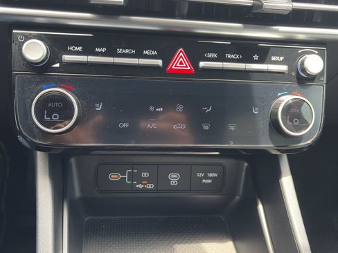 Certified 2026 Hyundai Santa Cruz SEL FWD image 25