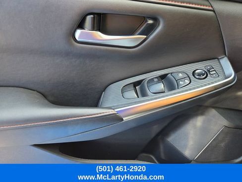 Used 2025 Nissan Sentra SR FWD image 32
