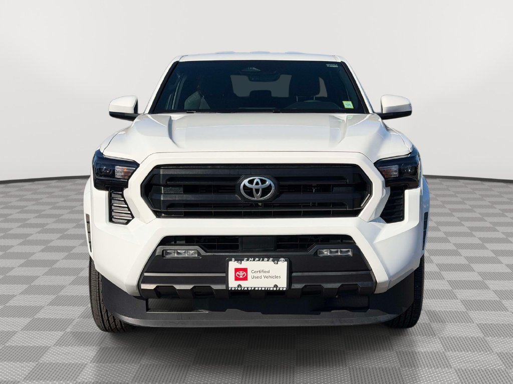 Used 2026 Toyota Tacoma SR5 RWD image 8