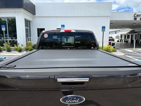 Used 2019 Ford F150 Lariat w/ Equipment Group 502A Luxury AWD/4WD image 5