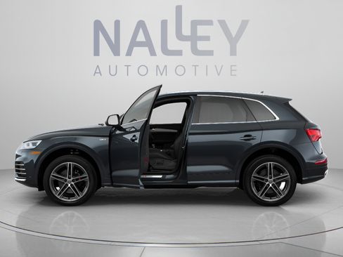 Used 2018 Audi SQ5 Premium Plus w/ S Sport Package AWD/4WD image 2