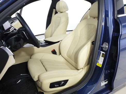 Used 2023 BMW 530i 530i w/ Convenience Package image 22