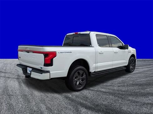 Certified 2023 Ford F150 Lightning Lariat AWD/4WD image 4