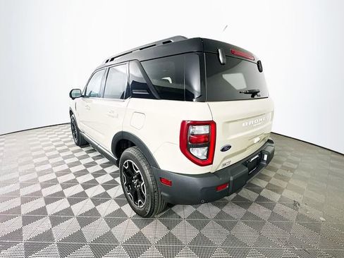 Used 2025 Ford Bronco Sport Outer Banks w/ Outer Banks Tech Package+ AWD/4WD image 9