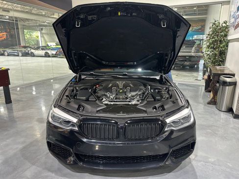 Used 2018 BMW M550i xDrive AWD/4WD image 24