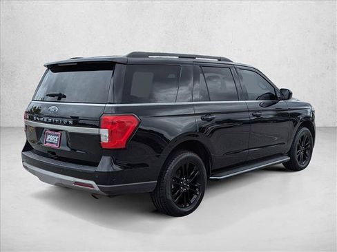 Used 2023 Ford Expedition XLT RWD image 5