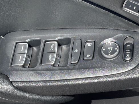 Certified 2022 Honda Accord Touring image 21
