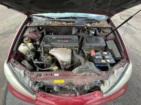 Used 2004 Toyota Camry LE image 40