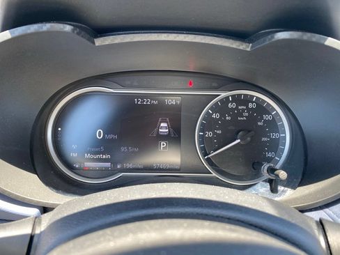 Used 2024 Nissan Versa SV FWD image 10