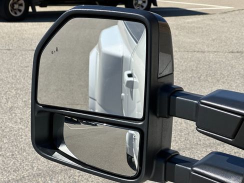 New 2026 Ford F350 Platinum image 33