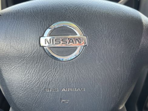 Used 2002 Nissan Frontier XE image 20