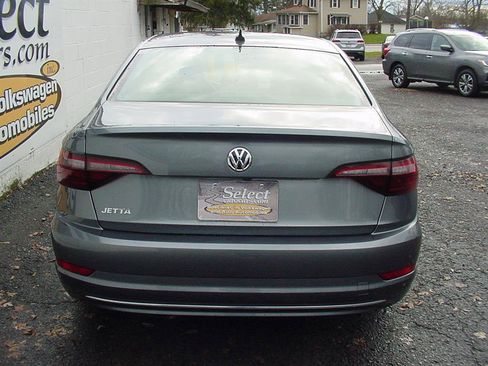 Used 2021 Volkswagen Jetta S w/ Driver Assistance Package image 4