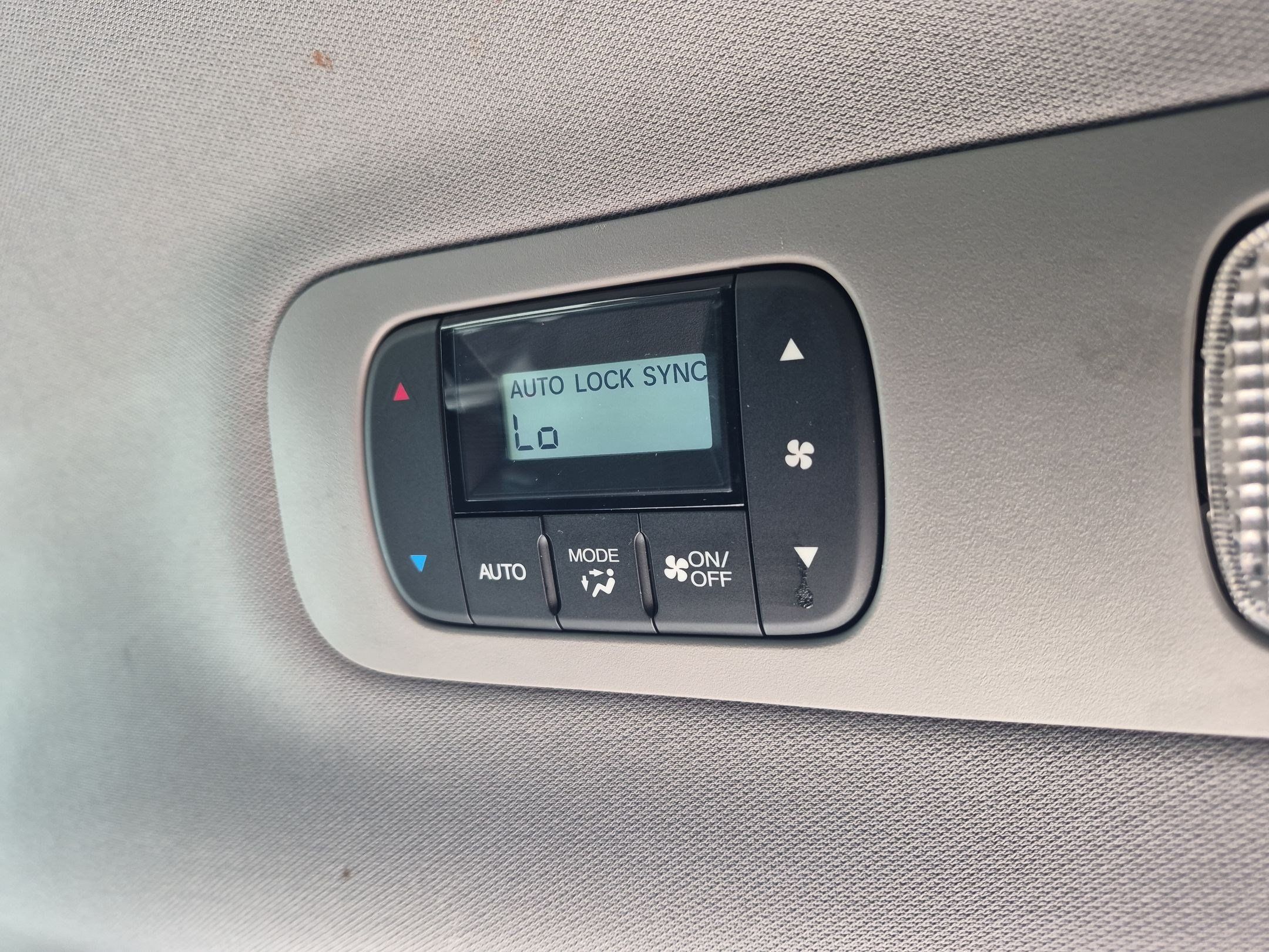 Used 2019 Honda Odyssey Elite image 31