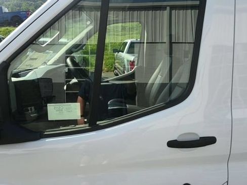 New 2026 Ford Transit 250 148 High Roof AWD image 4