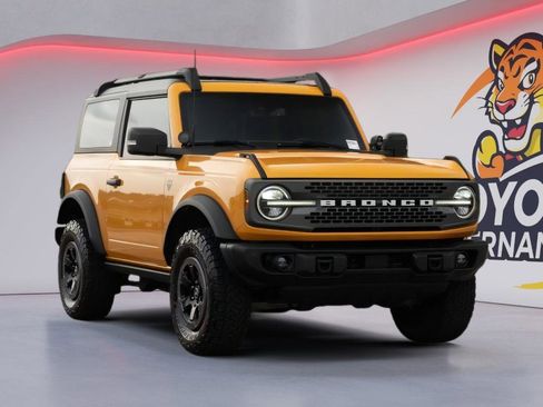 Used 2022 Ford Bronco Badlands AWD/4WD image 3