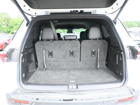Used 2026 Buick Enclave Preferred FWD image 36