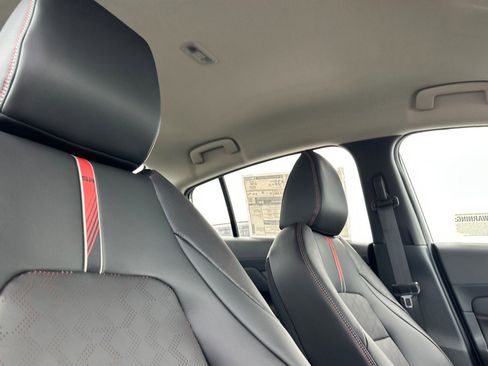 New 2026 Nissan Sentra SR image 16