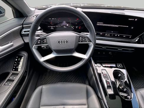 Used 2025 Audi A5 2.0T Premium Plus w/ Premium Plus AWD/4WD image 6