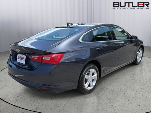 Used 2022 Chevrolet Malibu LS FWD image 6