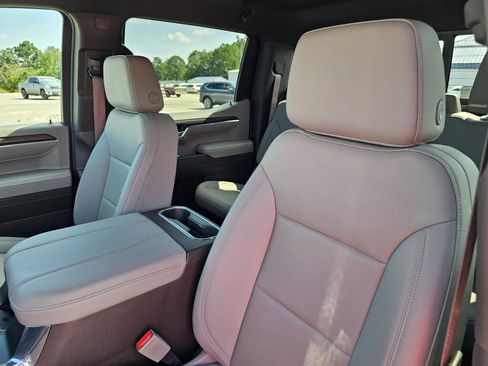 Used 2024 GMC Sierra 1500 SLT w/ SLT Premium Plus Package AWD/4WD image 19