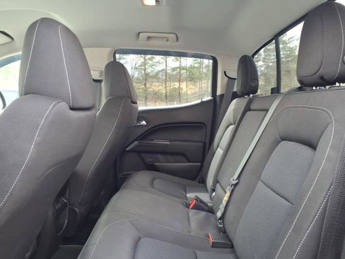 Used 2016 Chevrolet Colorado LT w/ LT Convenience Package image 10