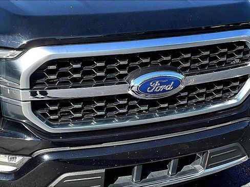 Used 2021 Ford F150 Platinum image 29