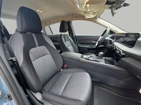 New 2026 Nissan Sentra SV image 9