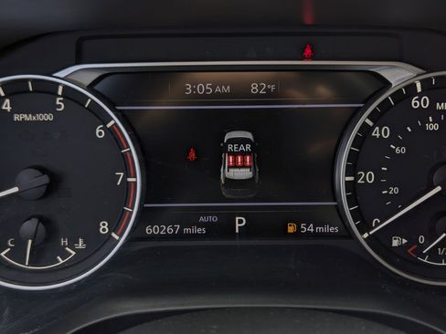 Used 2024 Nissan Rogue SV image 12