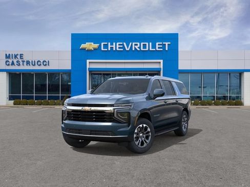New 2026 Chevrolet Suburban LS w/ Max Trailering Package AWD/4WD image 8