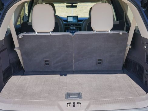 Used 2020 Lincoln Aviator Reserve w/ Equipment Group 202A image 26