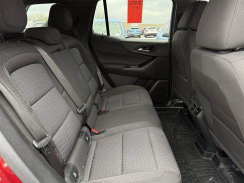 Certified 2025 Chevrolet Equinox LT image 24