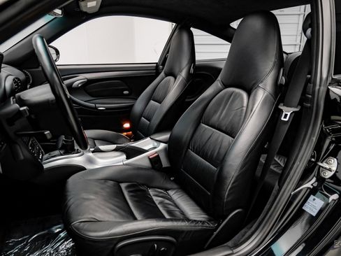 Used 2005 Porsche 911 Turbo S image 32