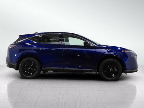 Used 2025 Nissan Murano SV AWD/4WD image 6